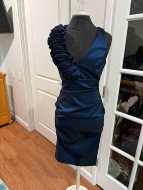 Betsy & Adam Navy One-Shoulder Ruched Cocktail Dress size 10